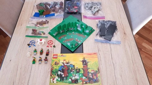 LEGO 6079 DARK FOREST FORTRESS Castle Vintage Complete With Original Instructions