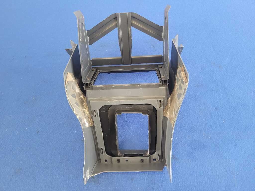 1990 Ford Mustang GT Mclaren Convertible Front Console Bezel Radio 2603