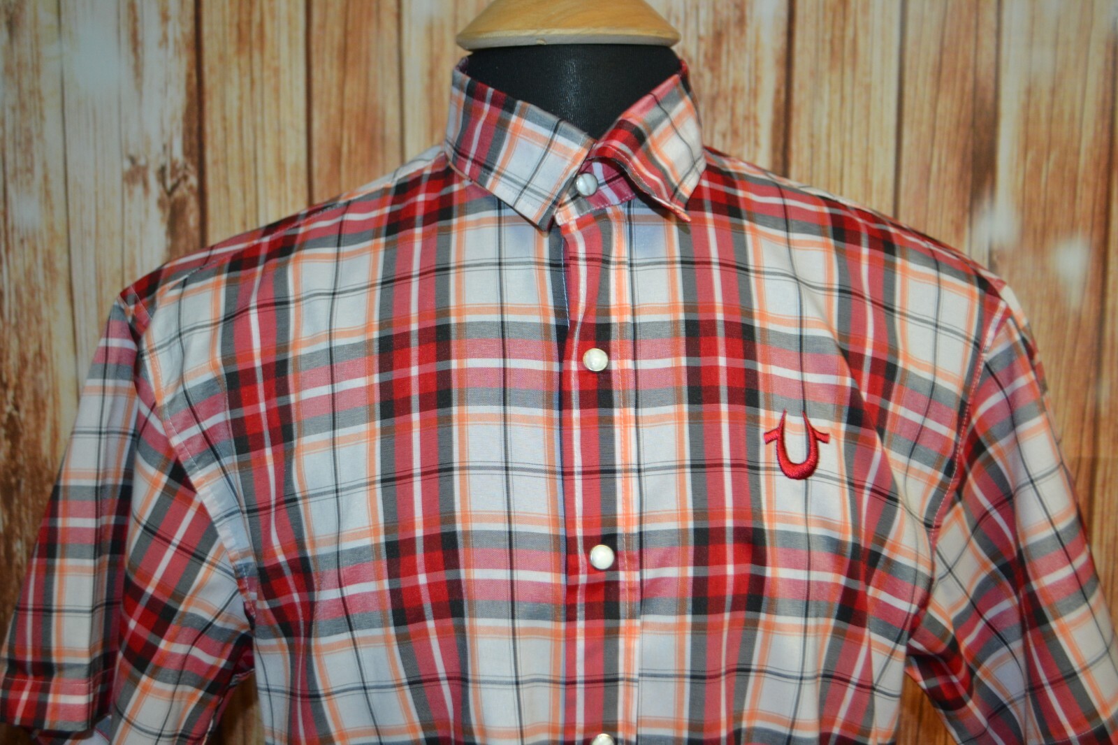 True Religion Men's U Embroidered Plaid Snap Button Short Sleeve Shirt Sz L thumbnail 2