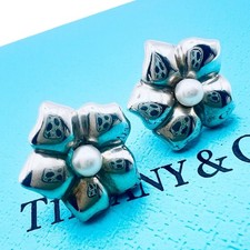 Tiffany & Co. Perlen Blume Sterling Silber 925 Ohrstecker mit Box