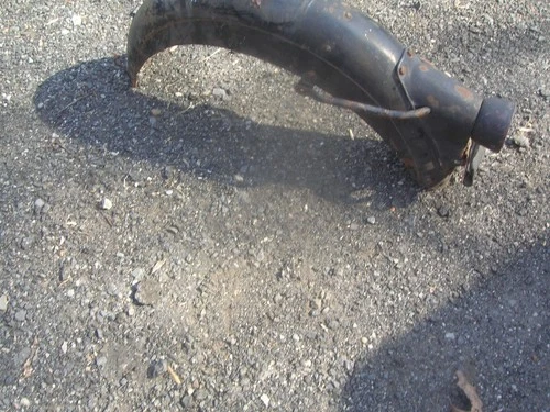 VINTAGE REAR FENDER / TAIL LIGHT