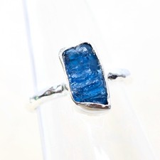 Neon Apatite Ring Raw Apatite Ring 925 Sterling Silver Blue Apatite Ring-RR195