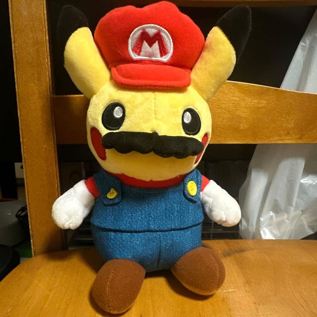 Pikachu Mario