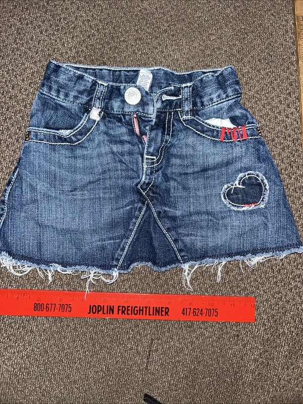 Baby Gap Denim Skirt With Embroidered Patch Hearts Stitched 2T