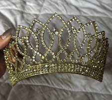 Vintage Gold Rhinestone Beauty Pageant Winner Tiara-Women  s One Size-Adjustable
