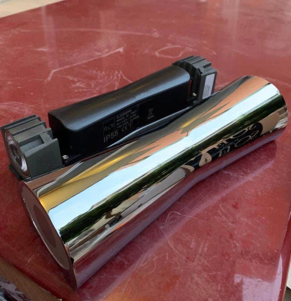 Lampada da parete Clessidra cromo lucido led di Flos nuova - Image 2 of 4