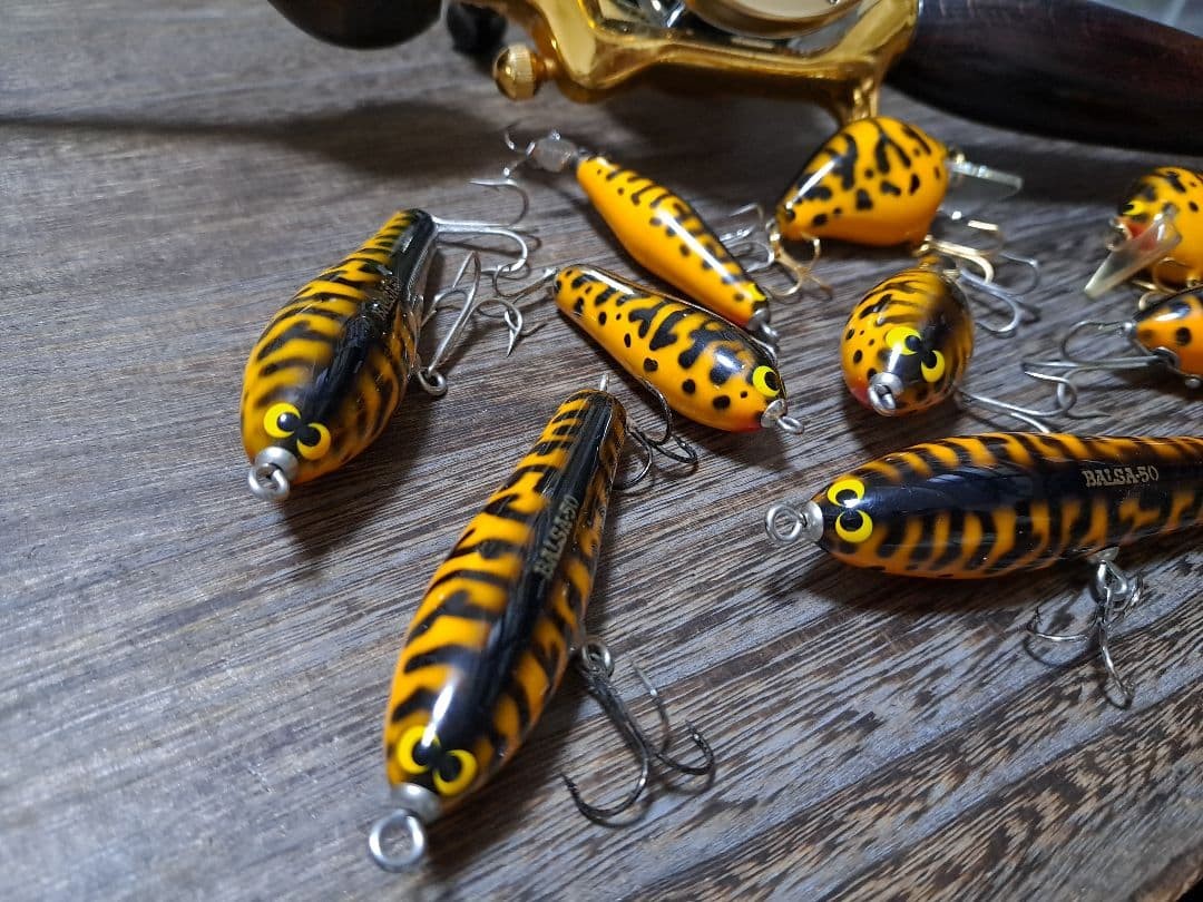 Fished, unused, in good condition, Balsa 50 Yellow Dog, set of 9 - Image 19