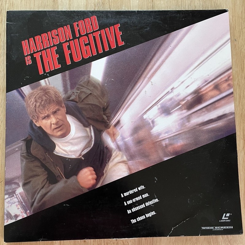 THE FUGITIVE Laserdisc HARRISON FORD TOMMY LEE JONES WIDESCREEN EDITION