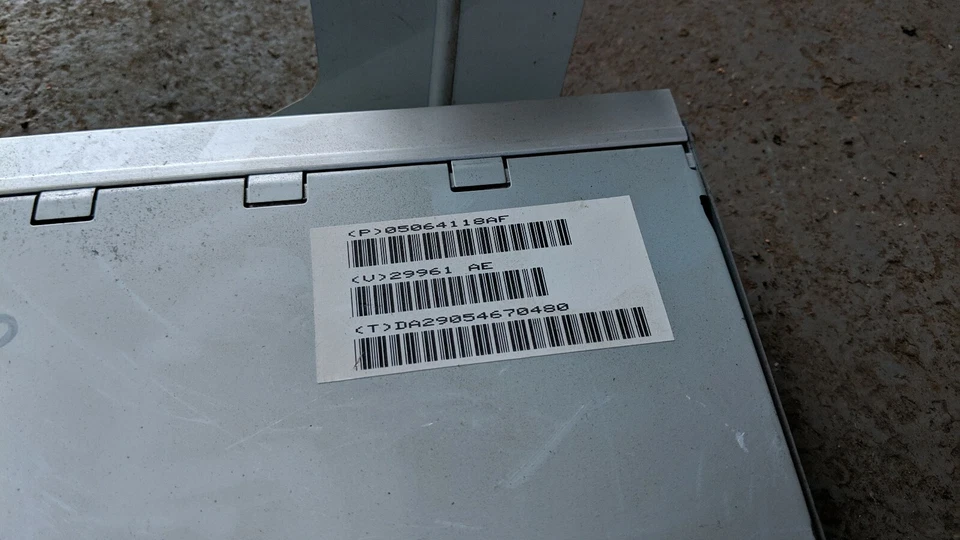 JEEP GRAND CHEROKEE WK MODULE ECU P05064118AF - Image 2 of 4