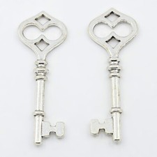 Large Skeleton Key Pendants Antiqued Silver 60mm Steampunk Supply 2 Sided 2pcs
