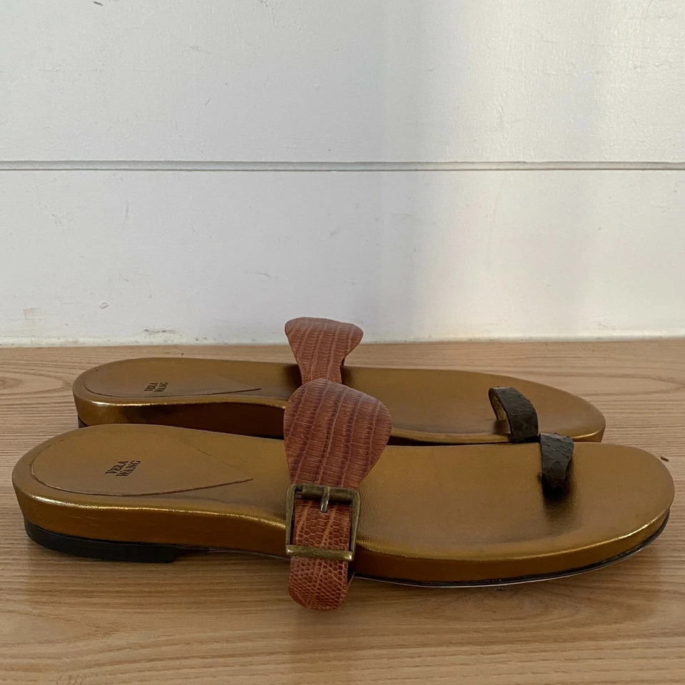 Vera Wang Brown Embossed Leather Toe Ring Slide Sandals Size 39 US 7 Made Italy - Image 2 of 4