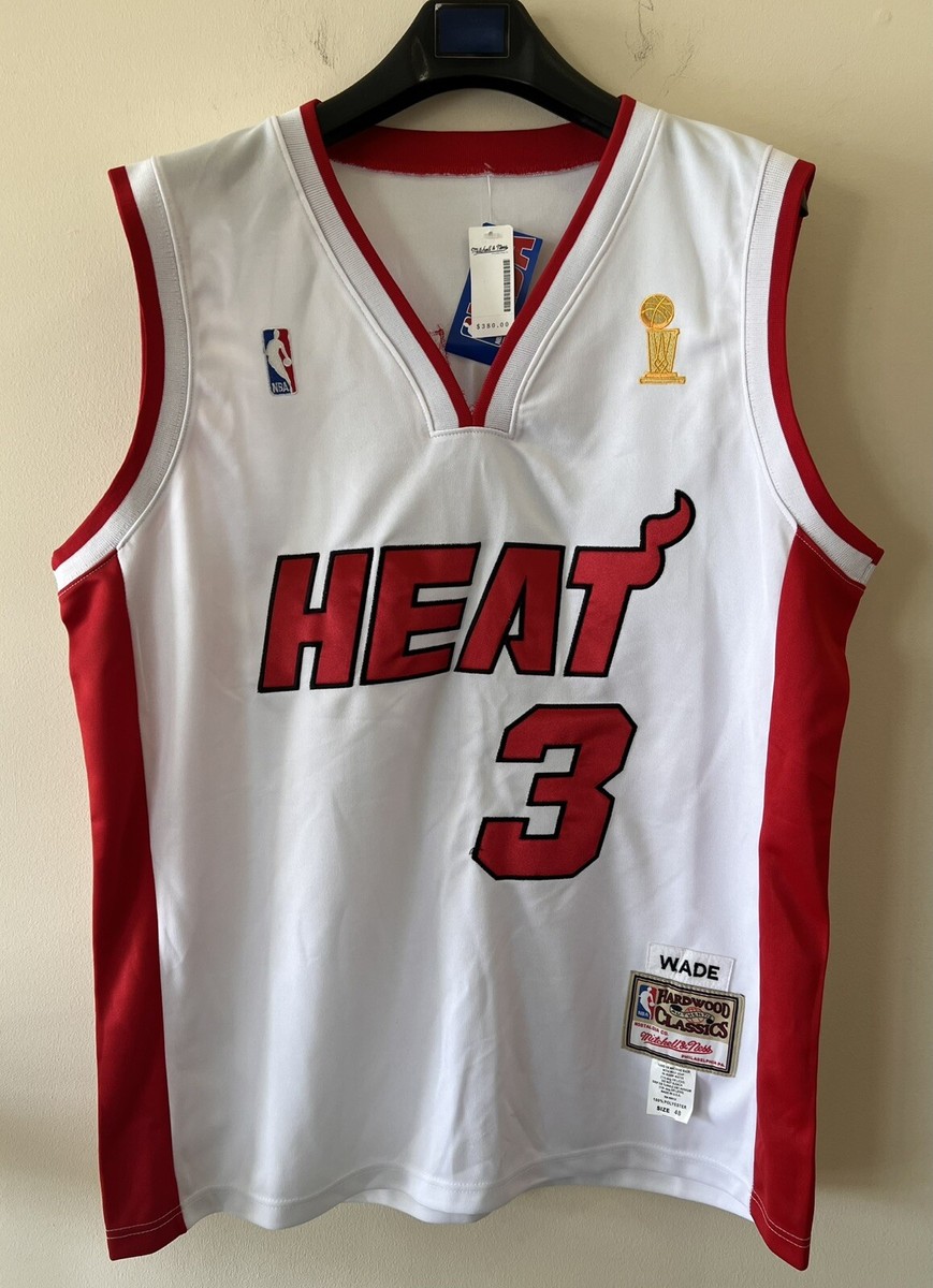  NBA Miami HEAT ユニフォーム 3 XXLウェイド選手 Miami Heat #3 Dwayne Wade Hardwood Classics Jersey (Mitchell
