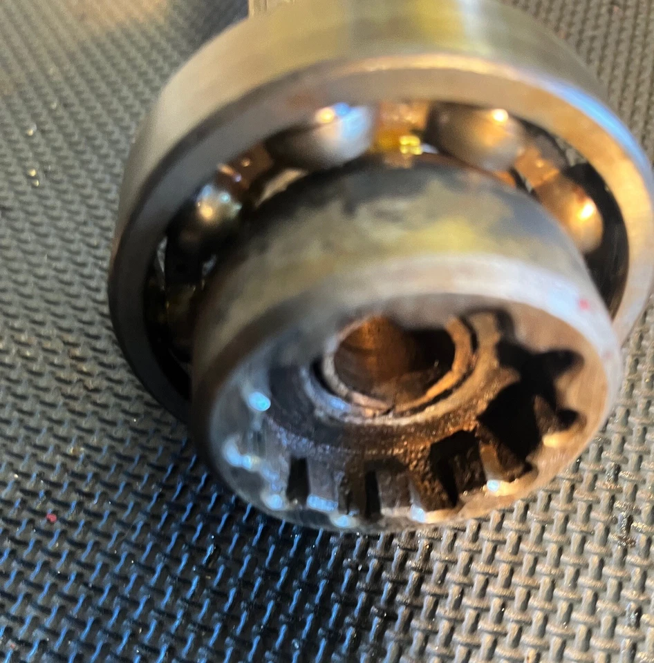 Farmall 140, 130, 100, 404 Tractors Transmission Drive Shaft 351143R21 - Image 3 of 3