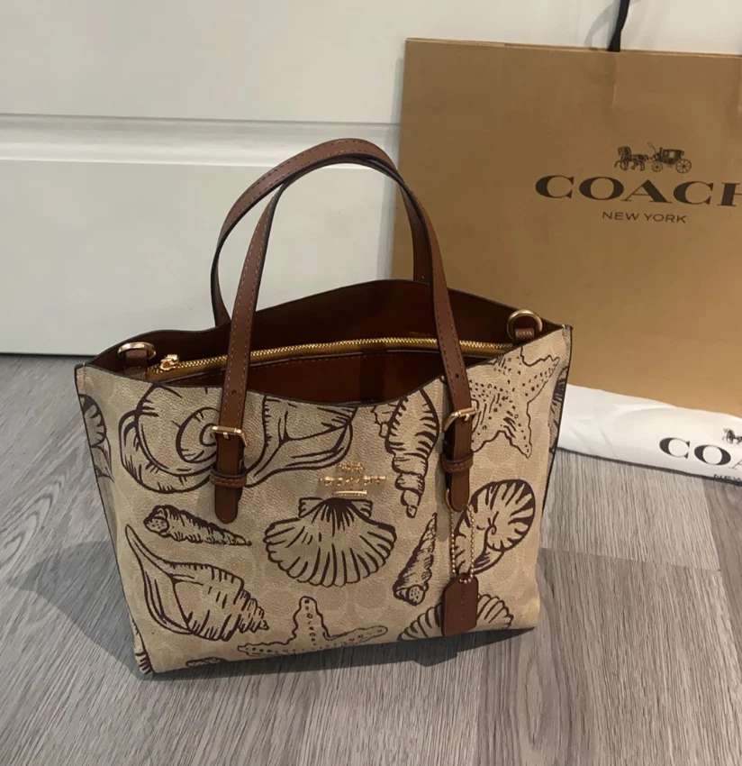 Bolso de Mano Coach Mollie 25 en Lona Signature con Estampado de Carcasa CBH63 Foto 4 de 4