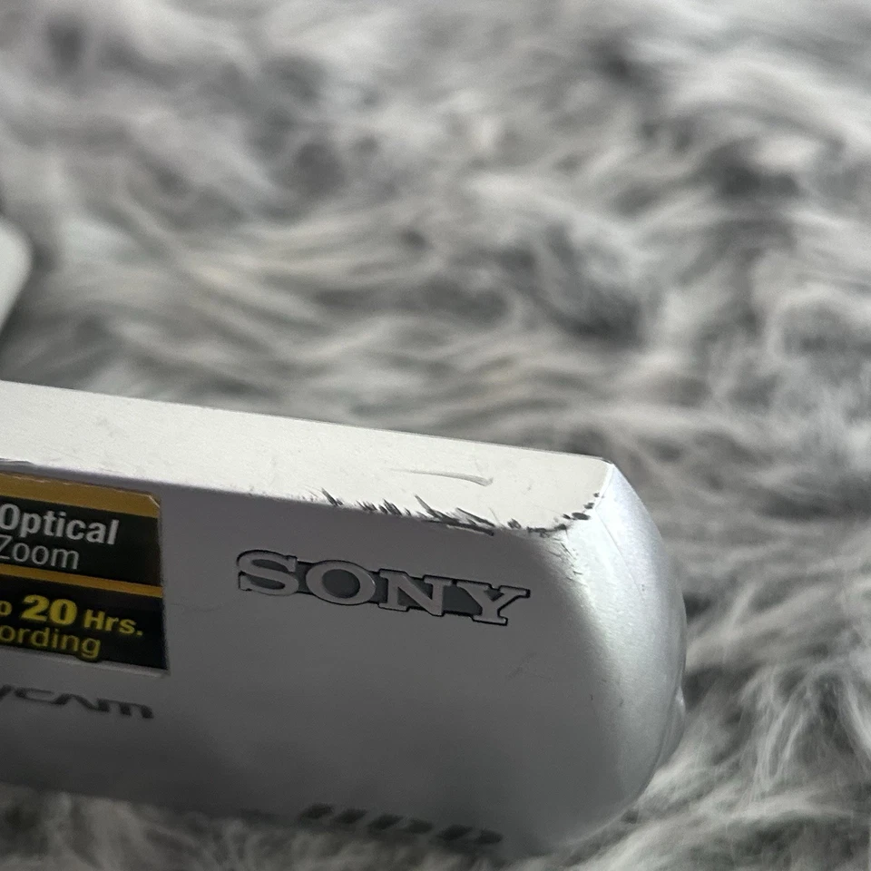 Sony DCR-SR42 Handycam Camcorder 30 GB HDD Digital Camera - Image 3 of 4