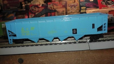 ho freight car l&n hopper bachmann missing wheels