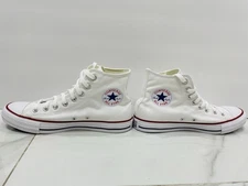 converse all star chuck taylor high top Size 7.5 Men’s/ Women’s 9.5/Color White