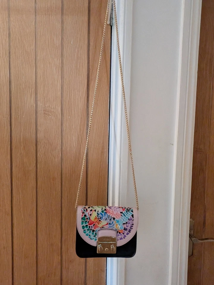 Furla Metropolis, photo 2 of 4