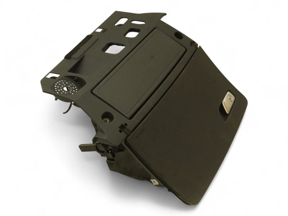 2016-2023 Audi Tt Mk3 Coupe Glove Box Storage Compartment Dashboard 8S0880842d - Image 4 of 4