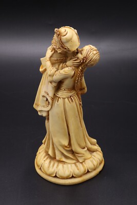 Antique Statue of Romeo E Giulietta Heavy Figurine Romeo and Juliet Italy 1880