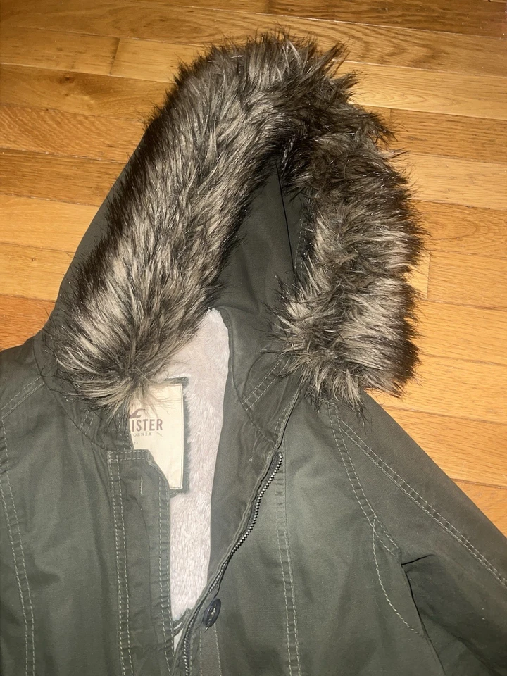 Parka para mujer Hollister Sherpa forrada de piel extraíble talla L, hasta la rodilla Foto 3 de 4