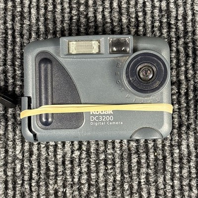 Kodak DC3200 Digital Camera - FULLY WORKING - Vintage Retro Digicam READ