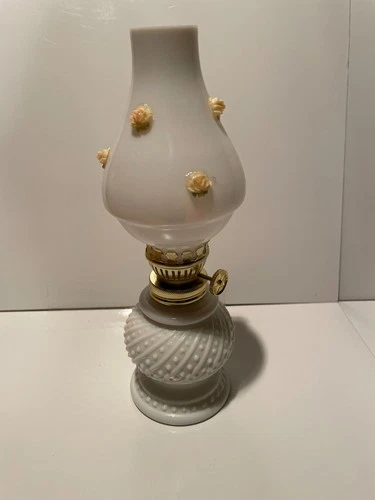 Vintage white milk glass oil/kerosene lamp