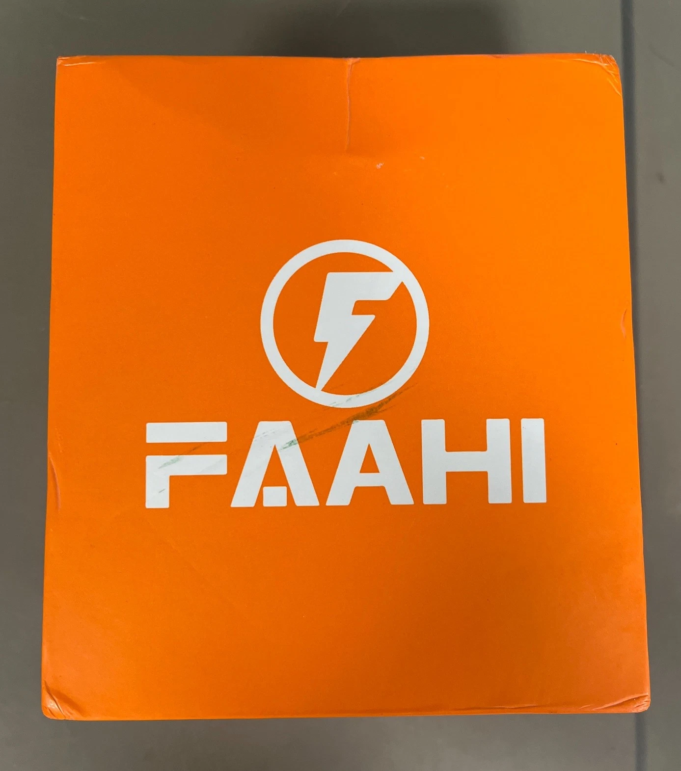Faahi Rolling Knife Sharpener Tool