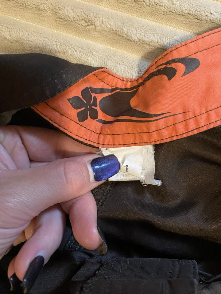 Женские коричневые шорты O'Neill размер 1 - Изображение 2 из 3