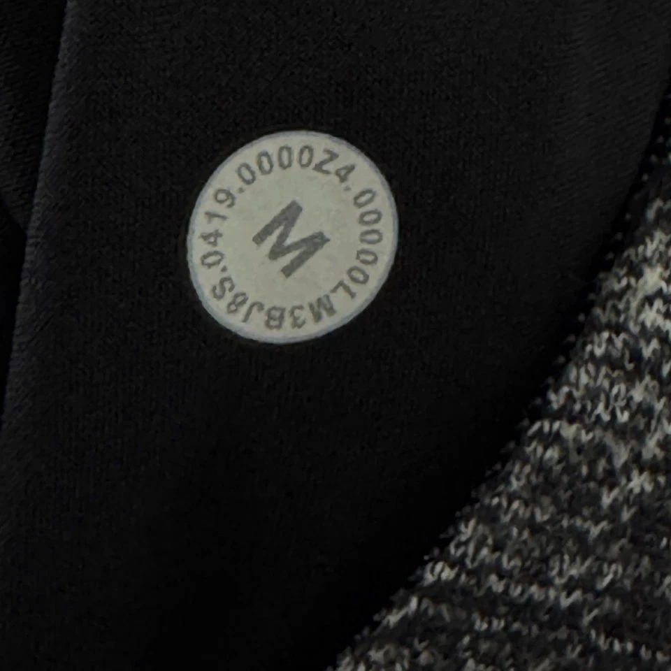 Lululemon Surge Warm 1/2 Zip Men's Size Medium - Image 3 of 4