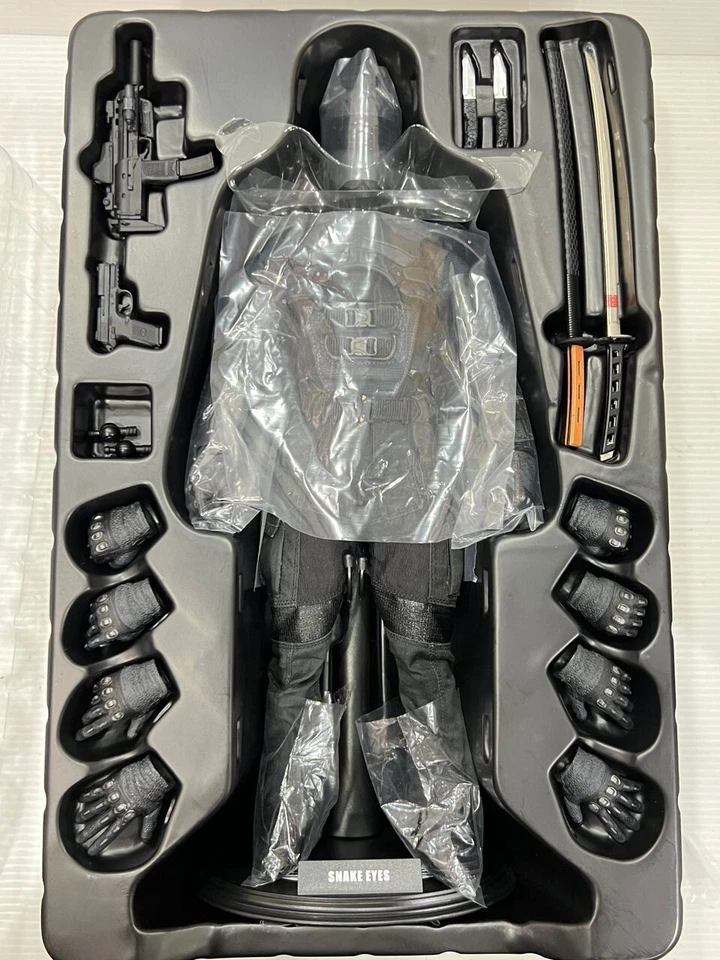 HOT TOYS MMS192 G.I. FIGURA COLECCIONABLE OJOS DE SERPIENTE JOE REPRESALIATION 1/6 Foto 4 de 4