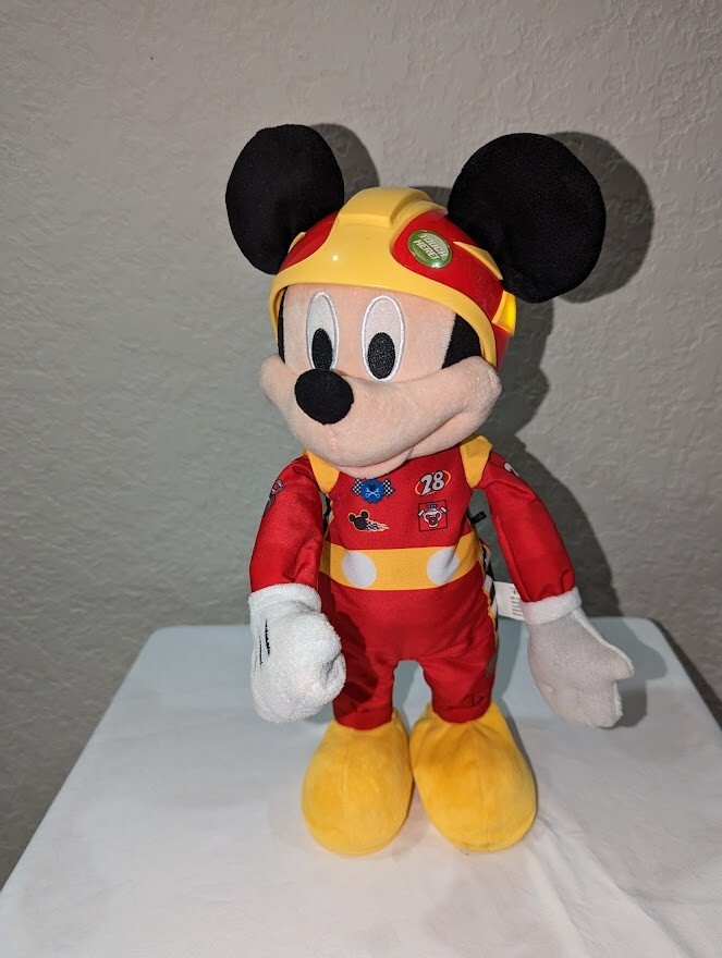 Disney Mickey & The Roadster Racers Racing Adventures Mickey Plush