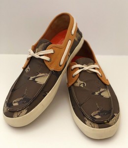 vans chauffeur khaki