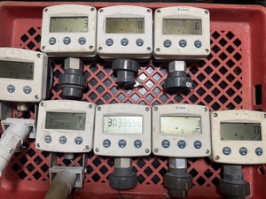 Turbines inc. Turbine Flow Meter Analyzer Monitor( TESTED, NEW BATTERIES)