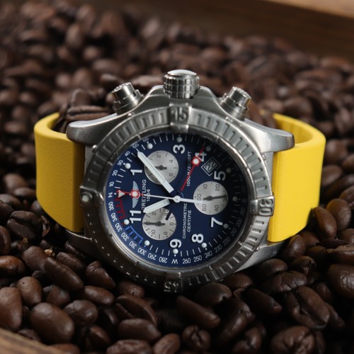 Breitling Chrono Avenger M1 | Titanium | Box & Papers | 44mm |...