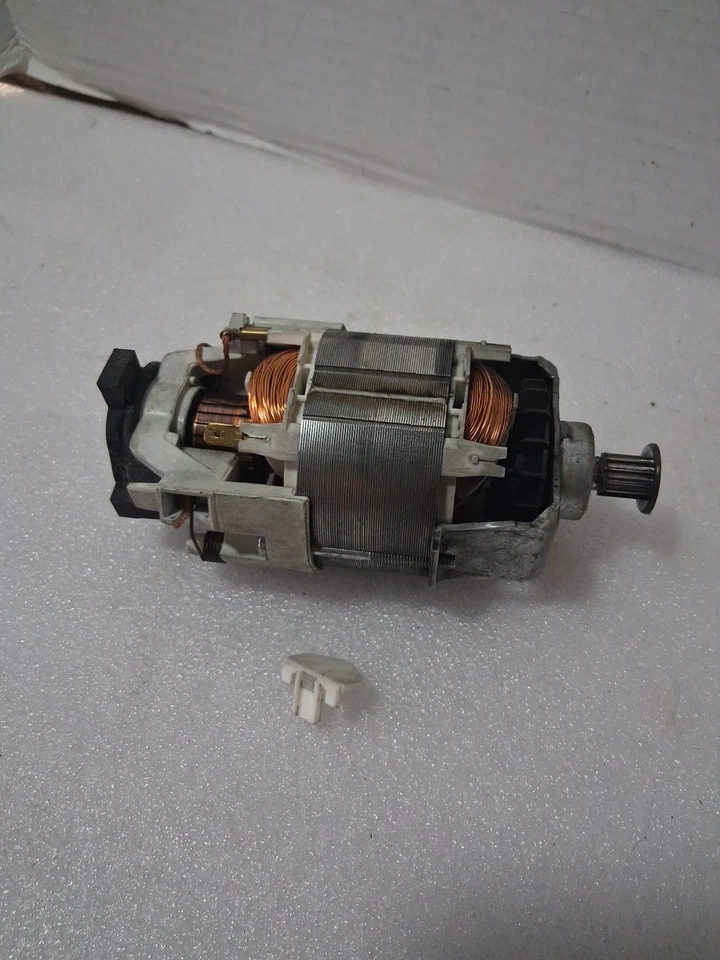 Motor Brushroll para aspiradora de salsa Miele S7280 pieza de repuesto probada Foto 4 de 4