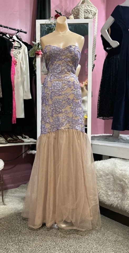 Maxi Vestido Púrpura Desnudo Bronceado Baile de graduación Formal Noche Tirantes Sirena Cola de Pescado Encaje 2X Foto 2 de 4