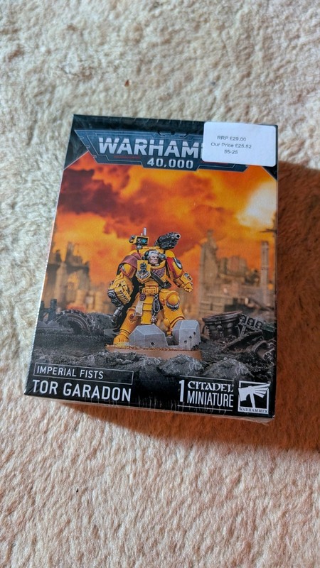 Tor Garadon - Imperial Fists - Warhammer 40k - New and Sealed