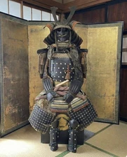 Wearable Samurai Armor "Hachiman" | Vintage Iron Yoroi | Shogun Era Style | Oda