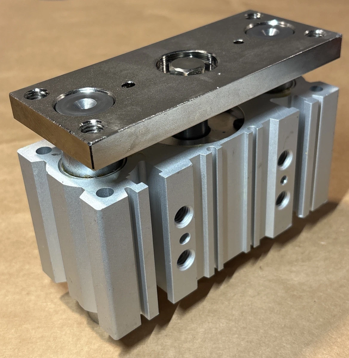 SMC Pneumatics MGPM50TN-25Z Guided Cylinder photo 4