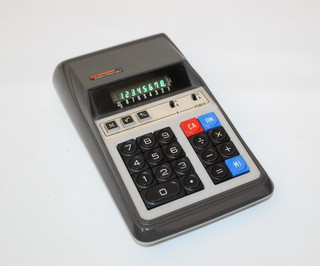 A Retro Chinon Executron BM Desk Top Calculator