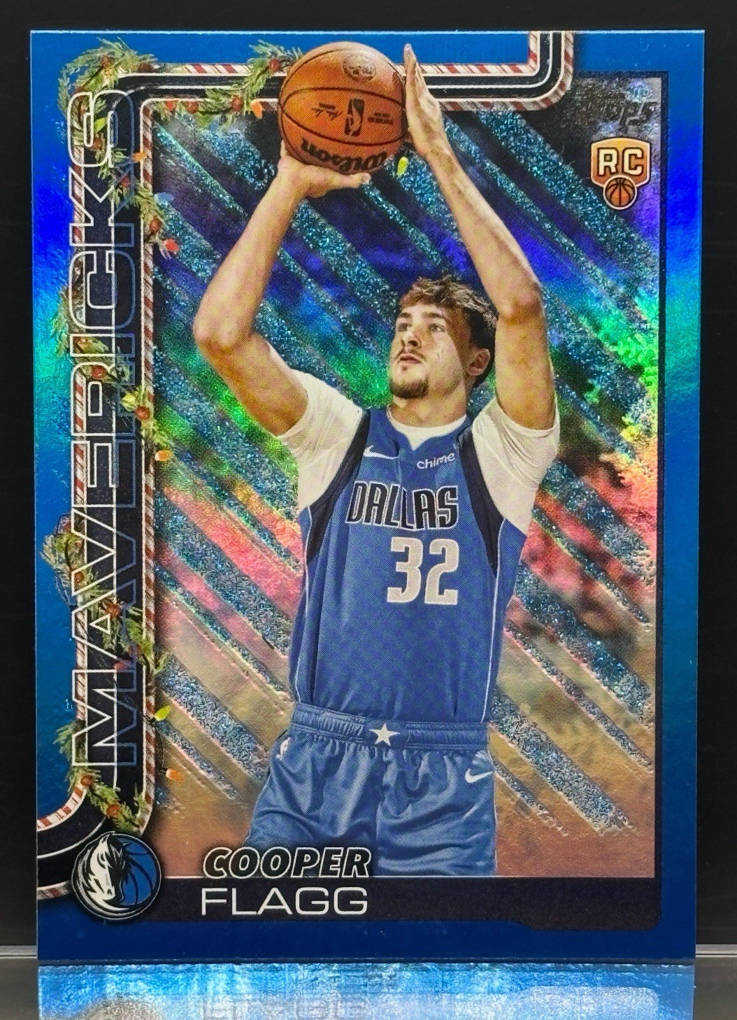 🔥2025-26 Topps Holiday Cooper Flagg #H161 Holiday Metallic Blue Glitter (RC)