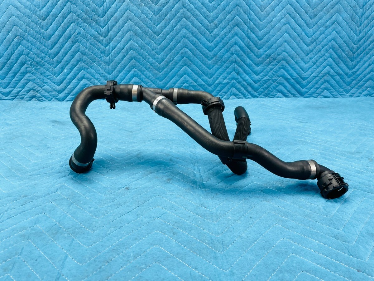 Genuine BMW 17127596839 2.0L Turbo Gas Engine Radiator Coolant