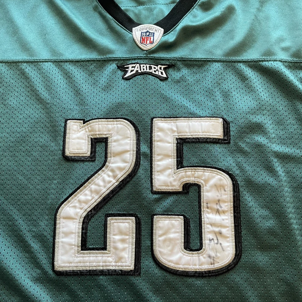 PHILADELPHIA EAGLES LESEAN MCCOY AUTOGRAPHED SIGNED JERSEY - Image 2 of 4