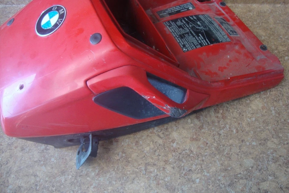 1988 宝马 K75S K 75 S K75 后挡泥板尾部整流板抓取手柄红色 — 第 2/4 张图片