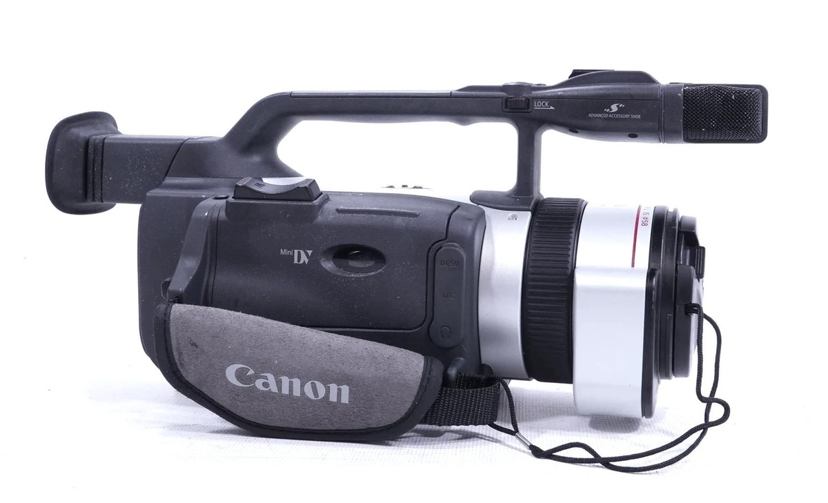 Canon ビデオカメラ本体 100倍ズーム 3ccd GL2 ジャンク品 Canon ビデオカメラ本体 100倍ズーム 3ccd GL2 ジャンク品