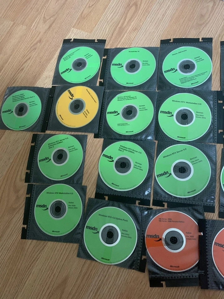 Lote x24 MICROSOFT MSDN CD WINDOWS 95 98 2001 Servidor SQL Alemán Italiano Foto 3 de 4
