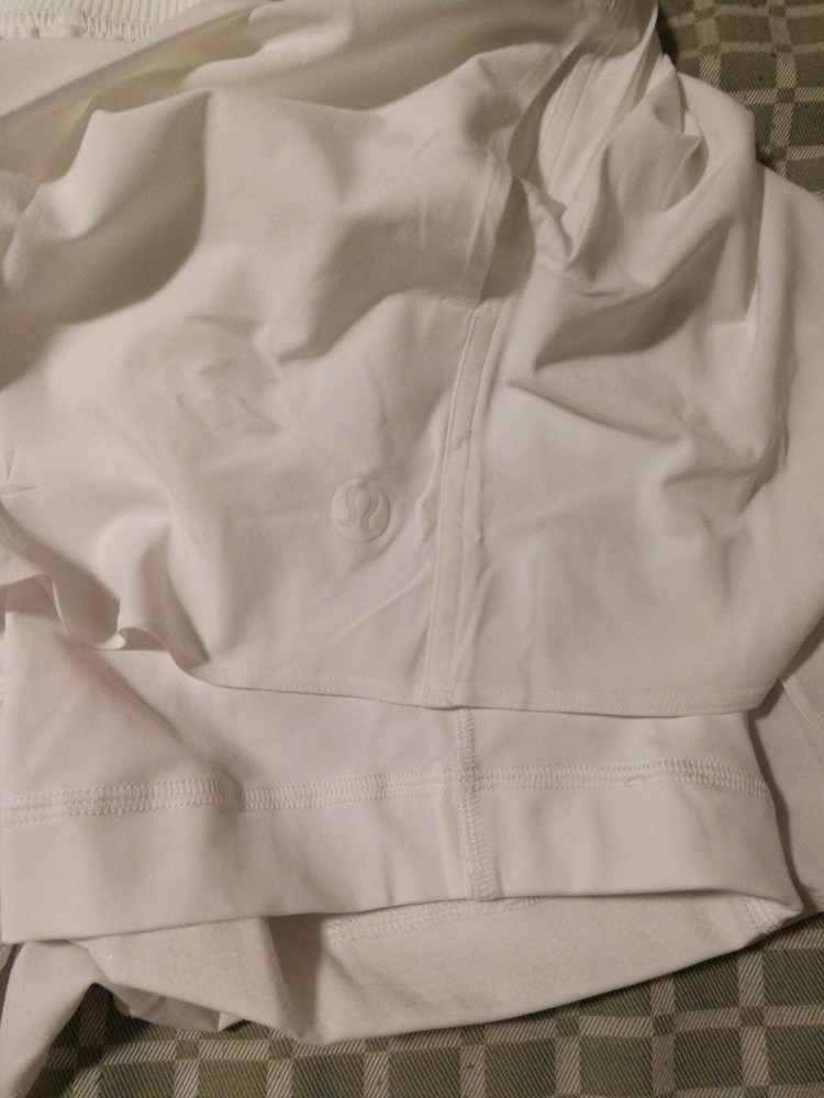 Lululemon Narrow Waistband Tennis Skirt Size 10 White NWT
