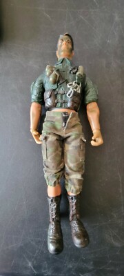 GI1 Vintage 12 Inch Action Figure GRENADES VEST CAMO PAINTED FACE - Main Image