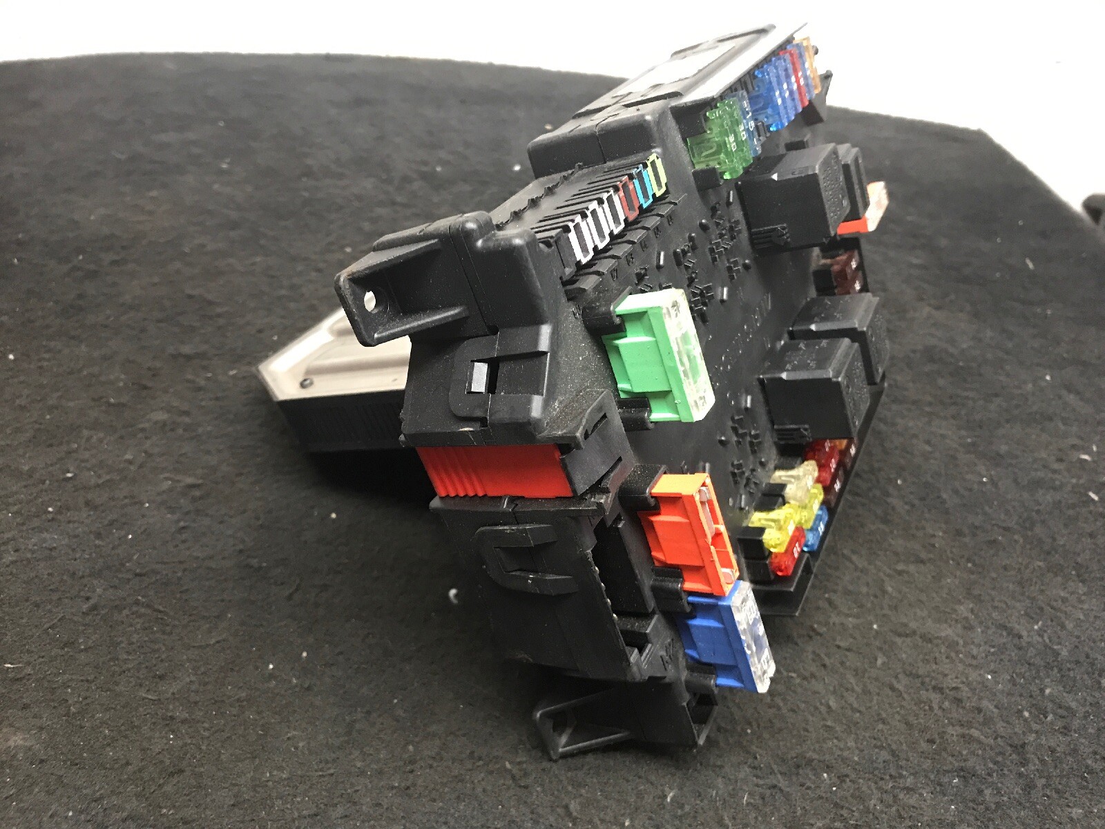 MERCEDES W216 W221 CL Class Fuse Box OEM Part A2215409245 Fits 2007